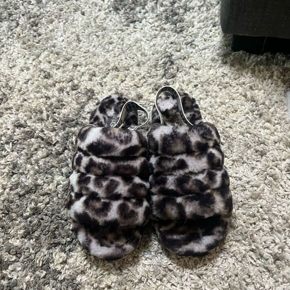 New UGG Fuzzy Leopard Print Slippers Sandals - Picture 4 of 5